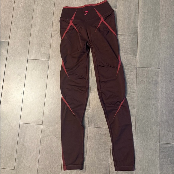 GYMSHARK Apex Lift Seamless Leggings
Cherry Purple/Build Pink - Picture 3 of 6